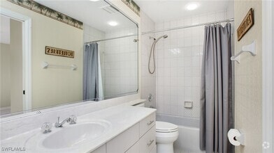 Building Photo - 5957 Almaden Dr