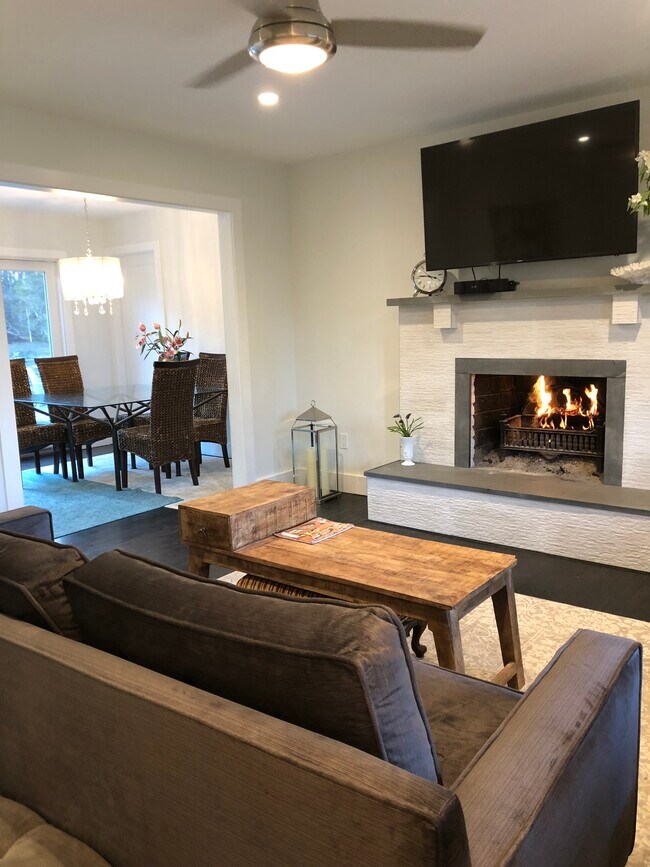 Building Photo - 23 Hampton Harbor Rd