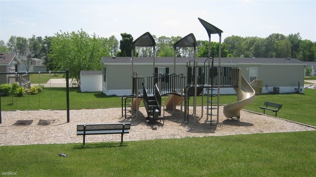 Building Photo - 1330 N Patterson Rd