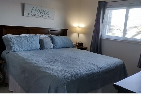 Foto del edificio - 25275 Rampart Blvd