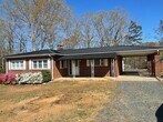 Foto principal - 3 BED, 1 BATH HOME LOCATED IN ASHEBORO!