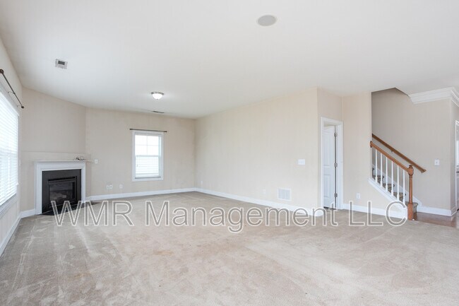 Building Photo - 1594 Cavendish Ct