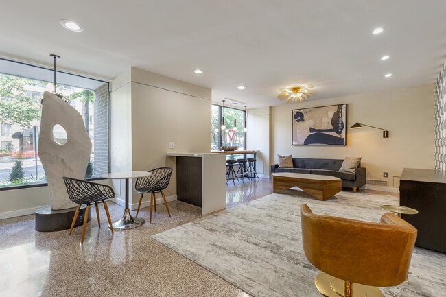 Building Photo - Ellicott House