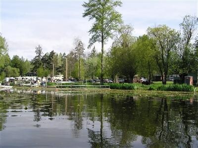 Paisaje 2 - Henley Resort