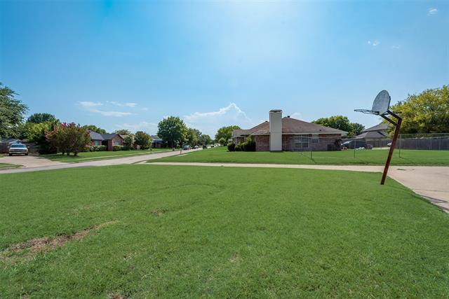 Foto del edificio - 1102 Meadow Creek Dr