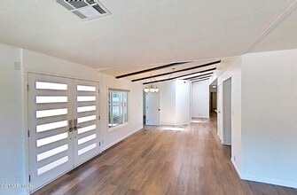 Building Photo - 23 Sherwood Dr
