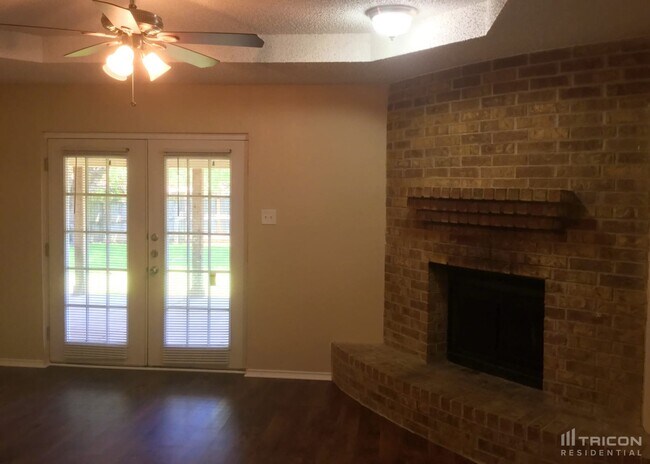 Foto del edificio - 6219 Autumn Springs Ct
