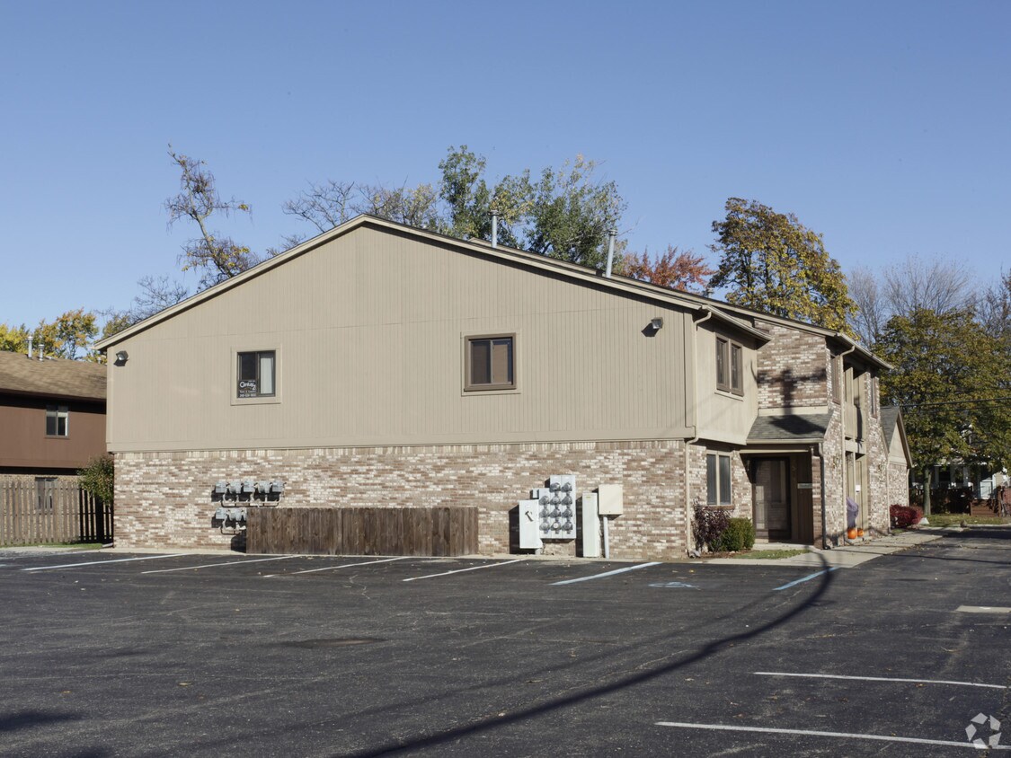 Foto del edificio - 2581-2599 Columbia Rd