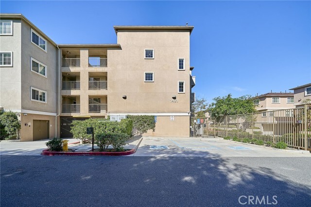 Foto del edificio - 1401 Lomita Blvd