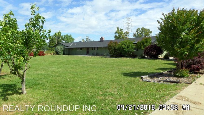 Foto del edificio - 10147 Equestrian Dr