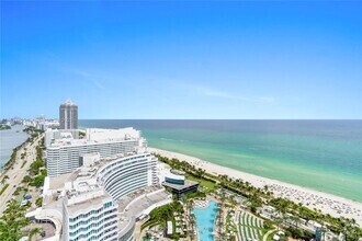 Building Photo - 4401 Collins Ave