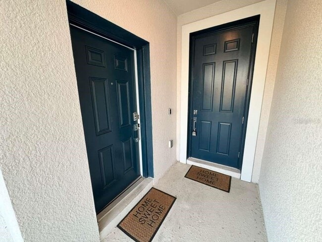 Building Photo - 1180 Saguaro St