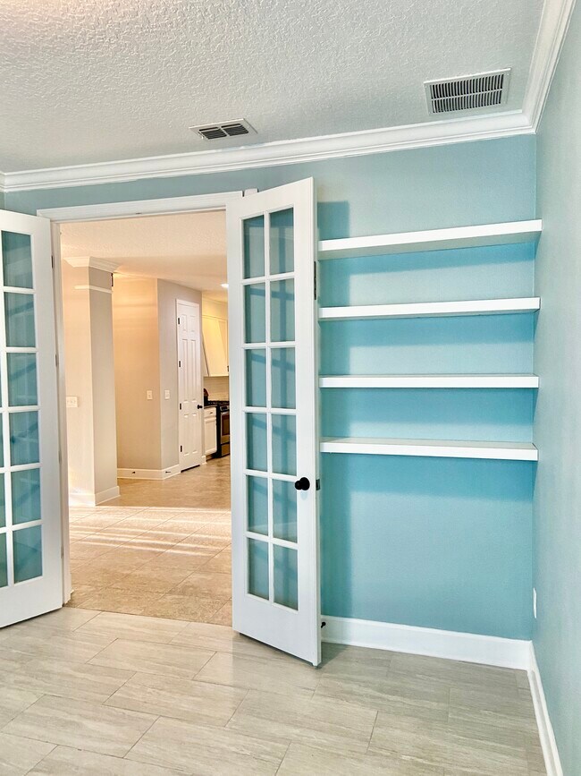 Foto del edificio - 30 Paradise Valley Dr