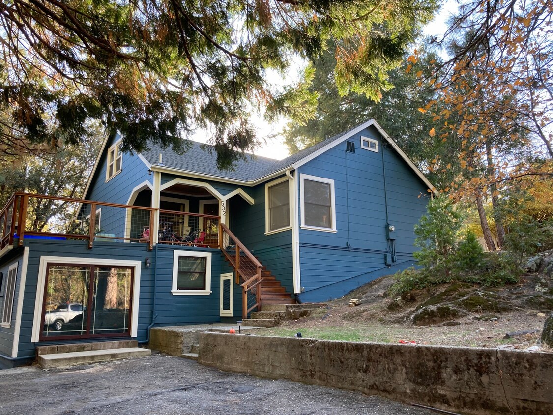 532A Coyote St, Nevada City, CA 95959 Townhome Rentals in Nevada City