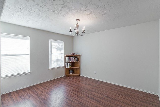 Building Photo - 21218 Grand Linden Ct