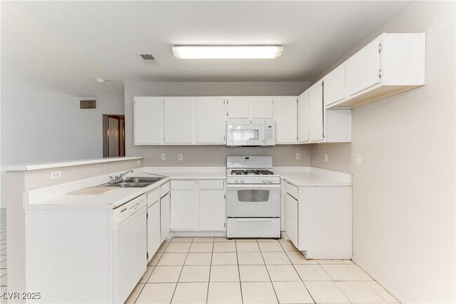 Foto del edificio - 4672 Krissylouise Way