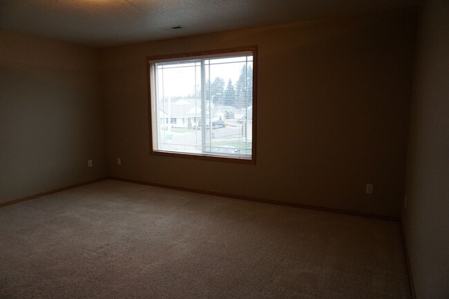 Foto del edificio - 6412 NE 78th Ave