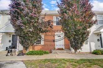 Building Photo - 1113 N Byrne Rd