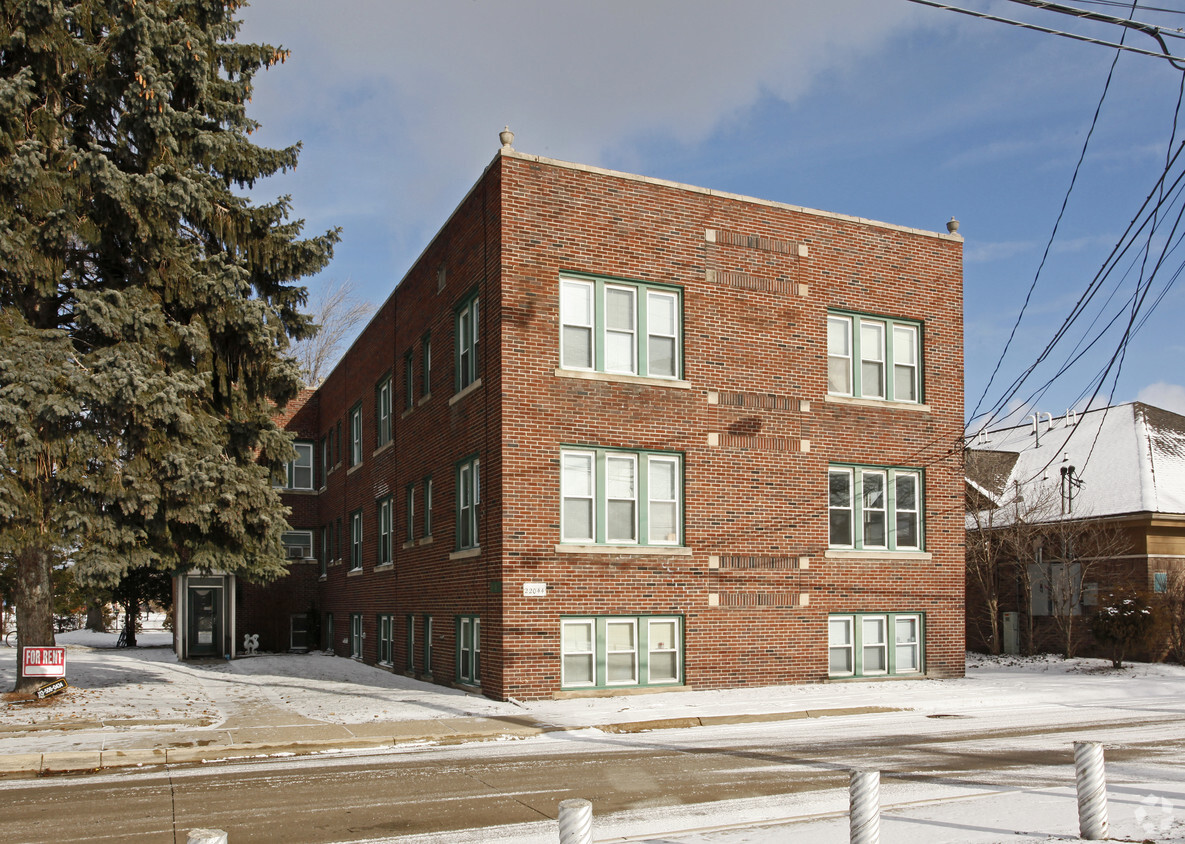 Primary Photo - Kelly Apartments