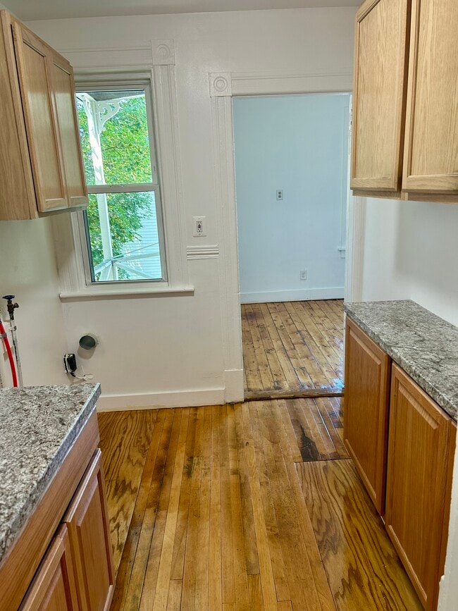 Building Photo - 59 Cotter Ct