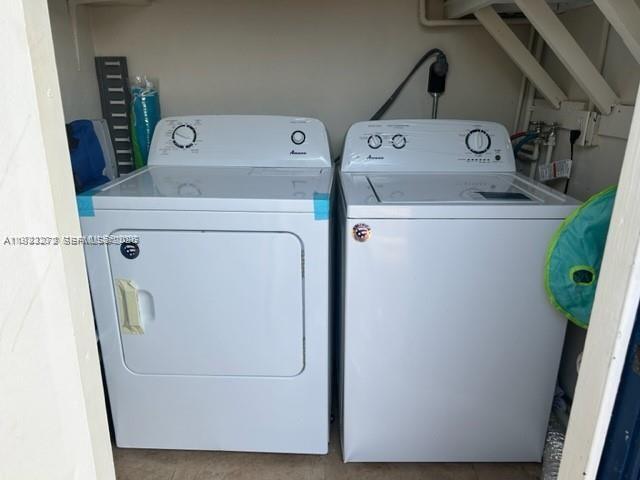 Building Photo - 13300 NE 10th Ave