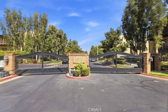 Foto del edificio - 4433 Owens St