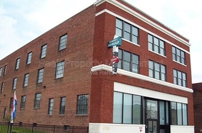 Building Photo - 15 N Union St