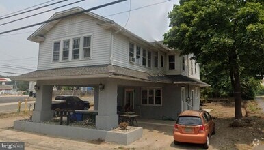 Building Photo - 140 Delsea Dr S