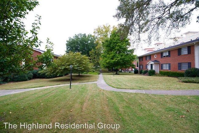 Foto del edificio - 2 br, 2 bath House - 3535 Roswell Rd NE, U...