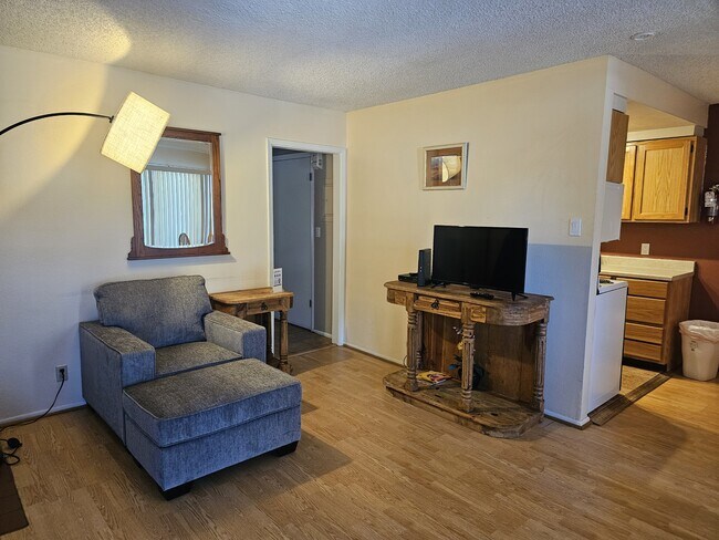 Foto del edificio - 25972 US-70