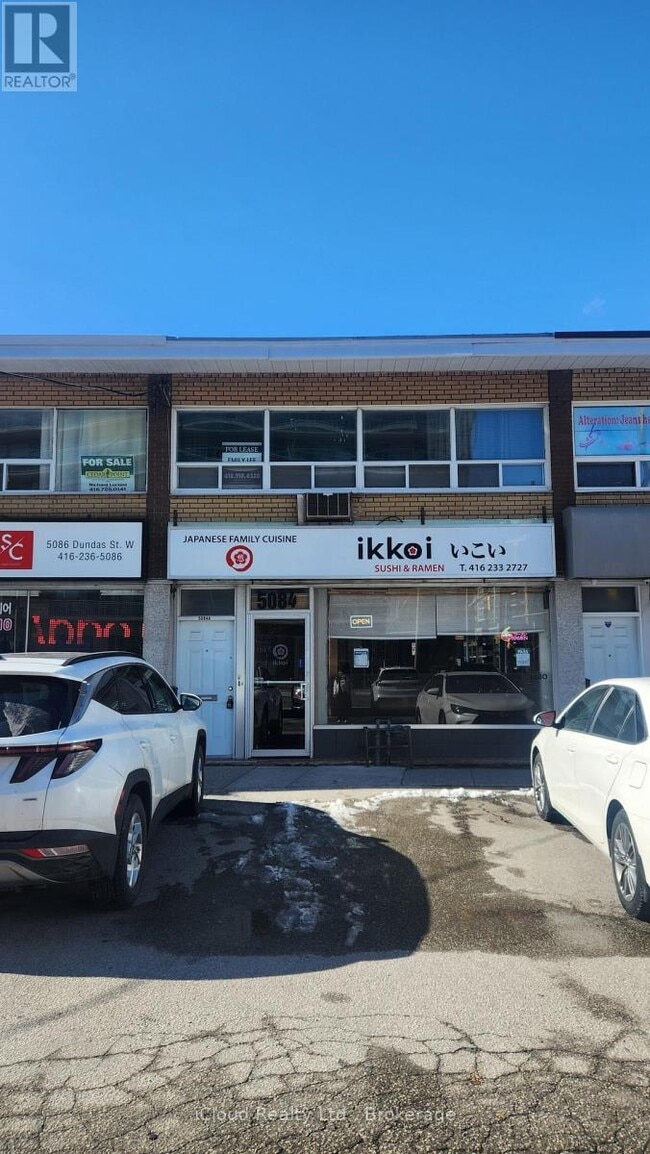 Building Photo - 5084 Dundas St W