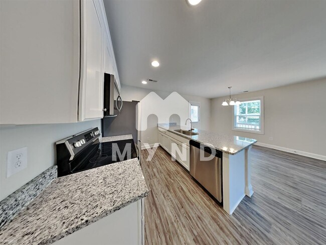 Foto del edificio - 3 br, 2 bath House - 1320 5th St