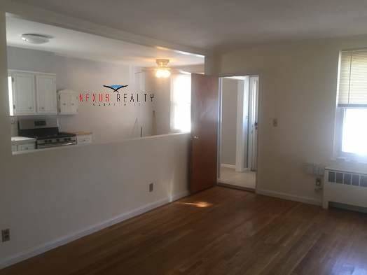 Building Photo - 136 Kearney Ave