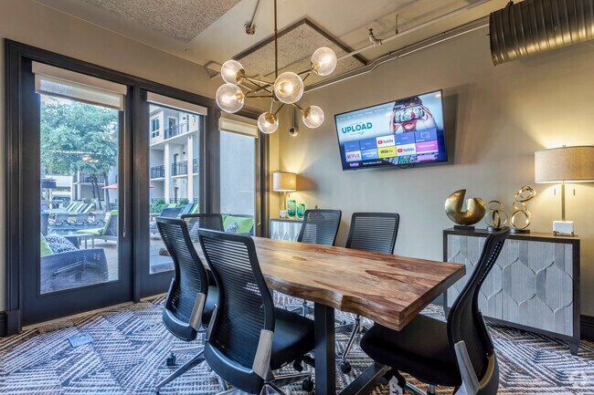 Centro de negocios - Griffis Uptown