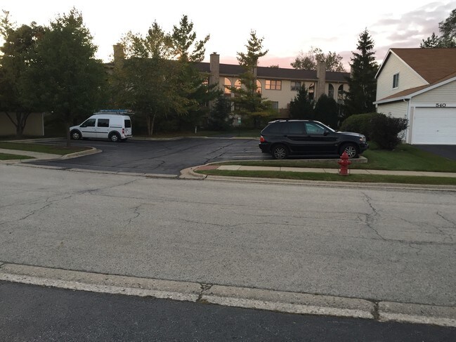 Foto del edificio - 531 N Deer Run Dr