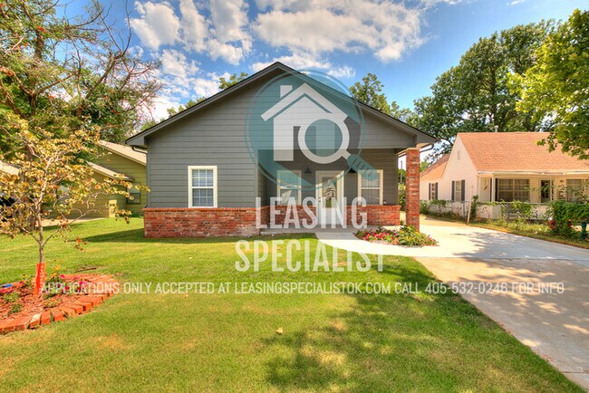 Building Photo - Amazing Norman Custom Build Available for ...