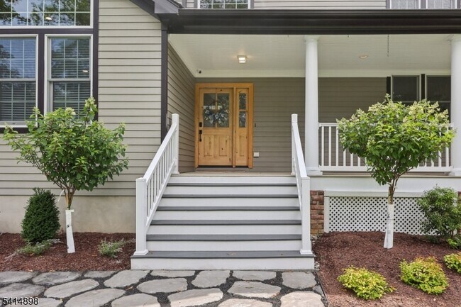 Foto del edificio - 5 Shores Rd