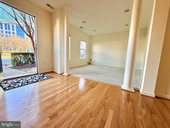 Building Photo - 9710 Washingtonian Blvd