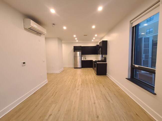 Foto del edificio - 715 Park Ave