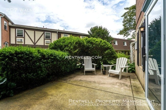 Building Photo - 207 Walnut Hill Rd