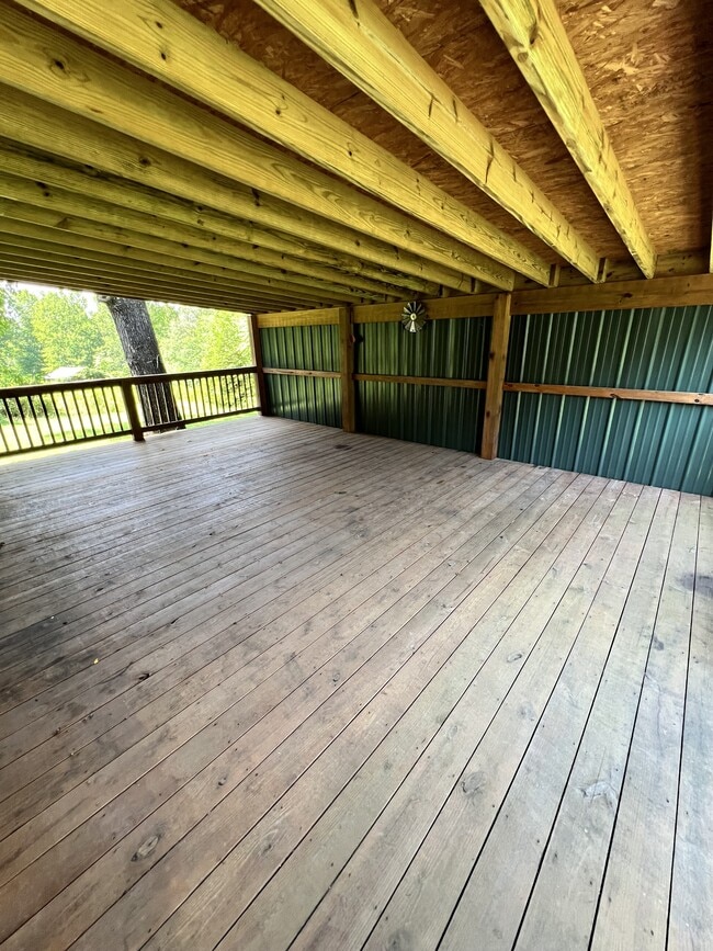 Building Photo - 1438 Mountain Valley Rd