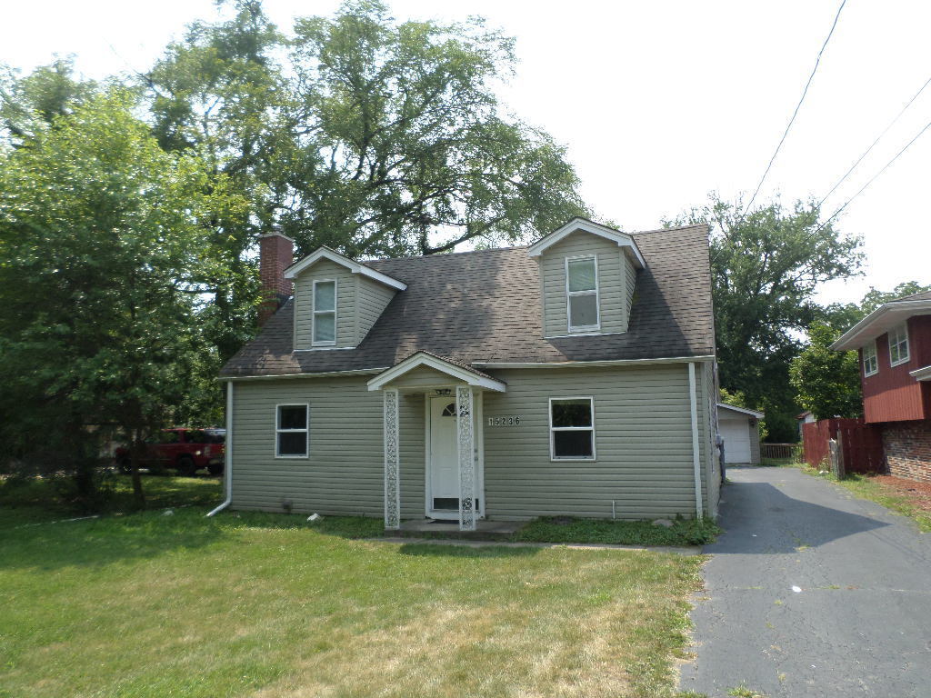 15236 Kilbourn Ave, Oak Forest, IL 60452 House for Rent in Oak Forest