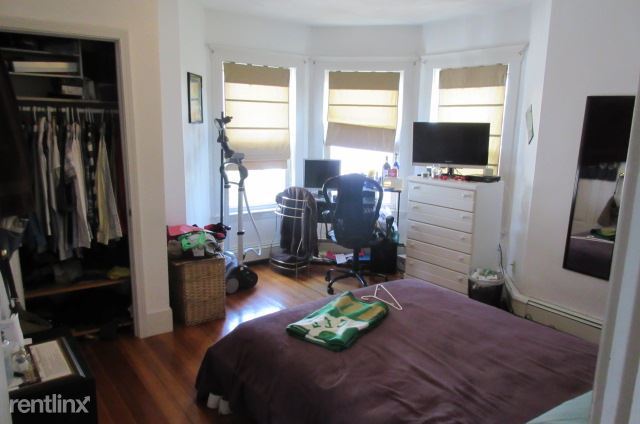Building Photo - 4 br, 2 bath  - 235 Main St # 3
