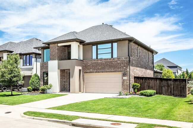 Building Photo - 2468 Electra Dr