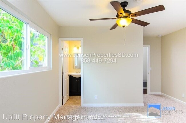 Building Photo - 3 br, 2 bath House - 1128 La Presa Ave