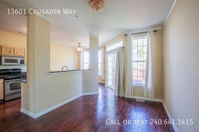Foto del edificio - 13601 Crusader Way