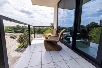 Interior Photo - Ilion