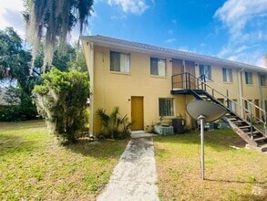 Building Photo - 305 E Dakin Ave