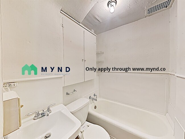 Foto del edificio - Studio, 1 bath  - 317 Union St Apt 5 Apt 5
