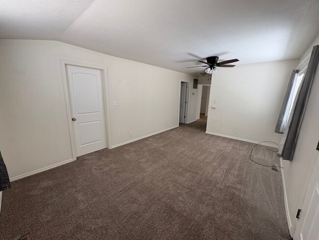 Building Photo - Home for Rent in Soap Lake